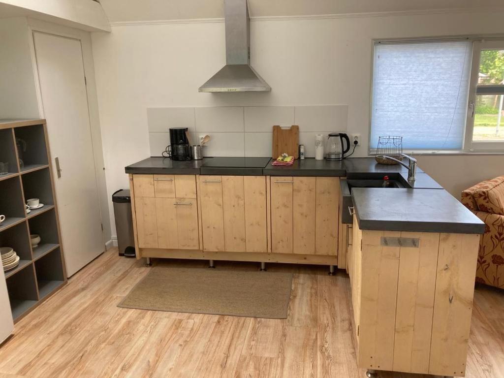 The Bee - Trekkershuts & Apartment Opperdoes Luaran gambar