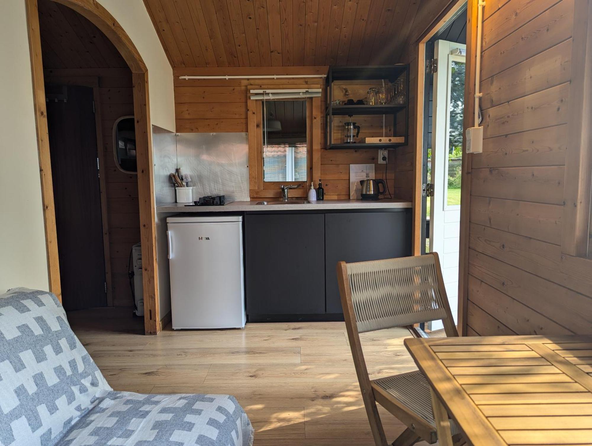 The Bee - Trekkershuts & Apartment Opperdoes Luaran gambar